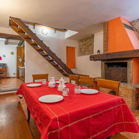 Awesome Home In Marliana With Kitchenette Buitenkant foto