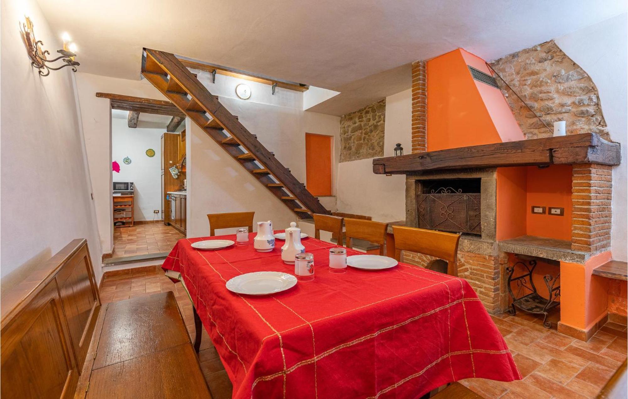 Awesome Home In Marliana With Kitchenette Buitenkant foto