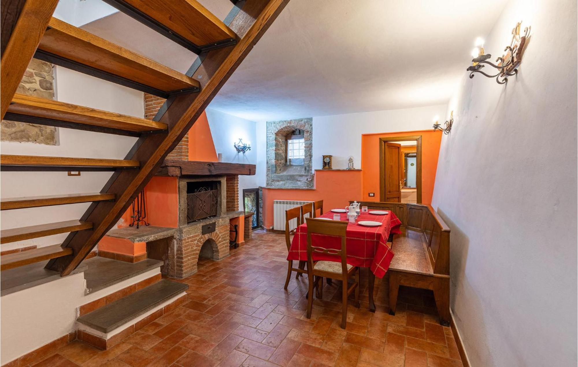 Awesome Home In Marliana With Kitchenette Buitenkant foto